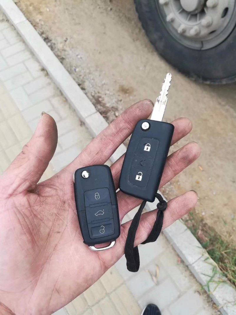德阳配汽车钥匙